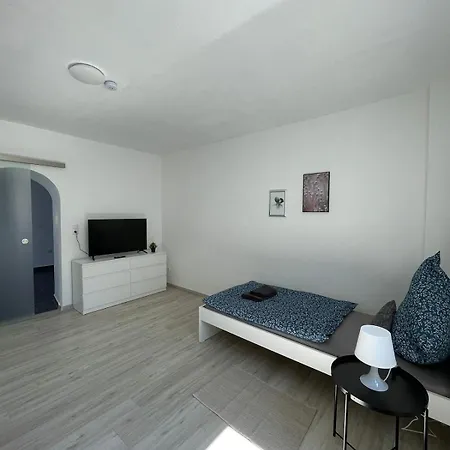 شقة Renoviertes Haus In Fuer 8 Gaeste