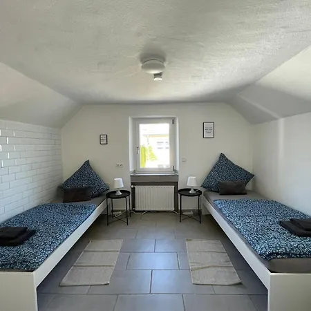 Renoviertes Haus In Fuer 8 Gaeste شقة *