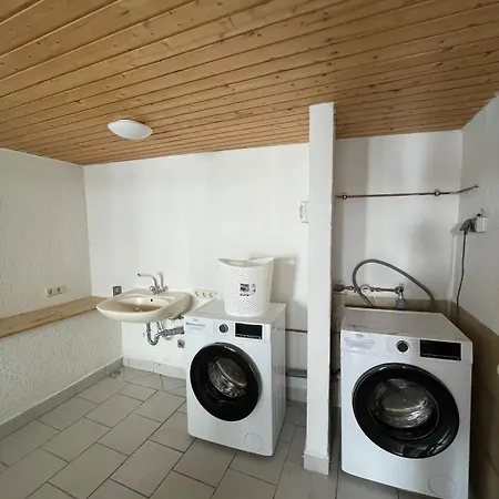 شقة Renoviertes Haus In Fuer 8 Gaeste *