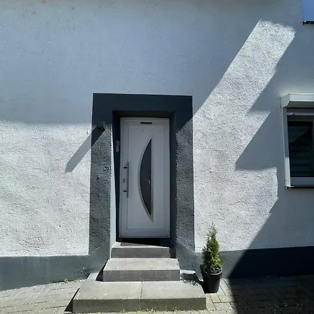Renoviertes Haus In Fuer 8 Gaeste *