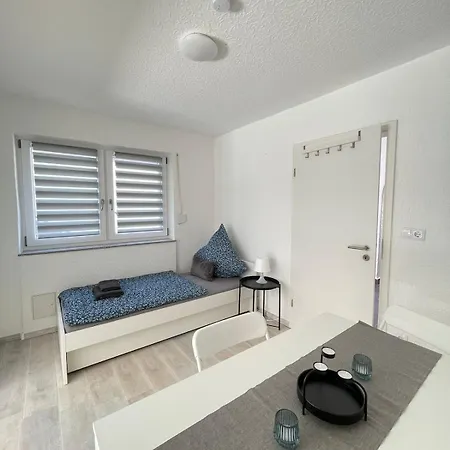 Renoviertes Haus In Fuer 8 Gaeste Ochtendung