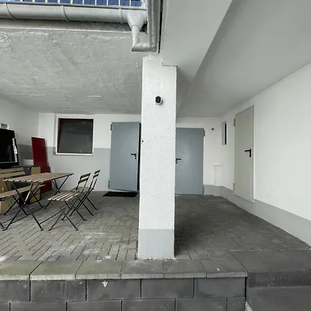 شقة Renoviertes Haus In Fuer 8 Gaeste Ochtendung